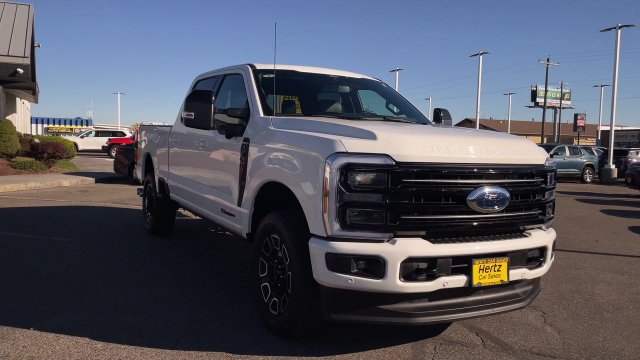 Used 2026 Ford F350 Platinum AWD/4WD image 4