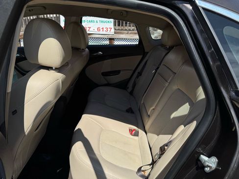 Used 2015 Buick Verano FWD image 10