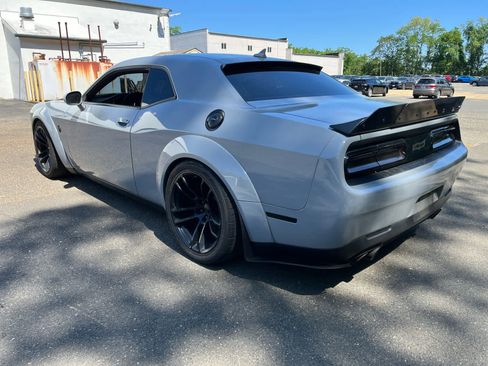 Used 2021 Dodge Challenger R/T Scat Pack RWD image 5