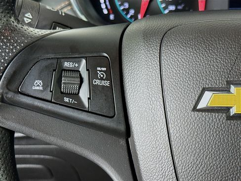 Used 2021 Chevrolet Trax LS w/ Tint and Cruise Package FWD image 11