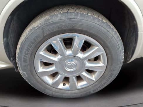 Used 2014 Buick Enclave Leather image 10