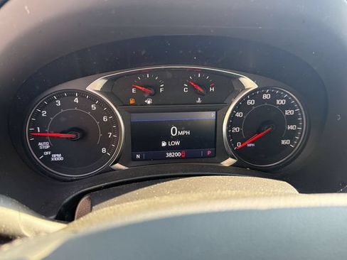 Used 2023 GMC Terrain SLT AWD/4WD image 11