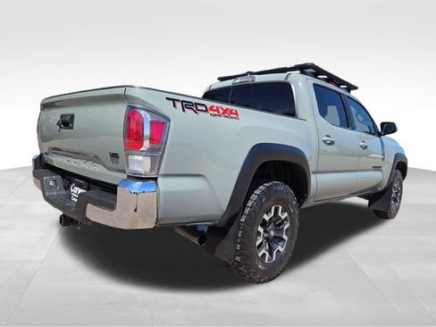 Used 2023 Toyota Tacoma TRD Off-Road AWD/4WD image 11