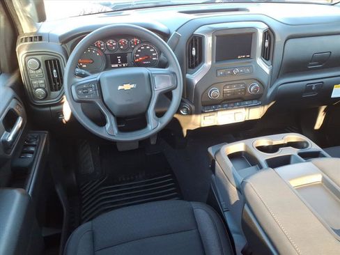 New 2026 Chevrolet Silverado 2500 Custom w/ Custom Value Package image 6