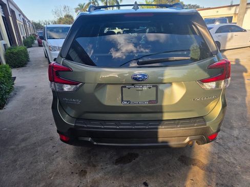 Used 2021 Subaru Forester Premium w/ Popular Package #1 image 5