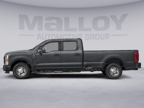 New 2027 Ford F250 XLT w/ XLT Premium Package AWD/4WD image 3