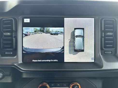 Used 2021 Ford Bronco First Edition AWD/4WD image 25