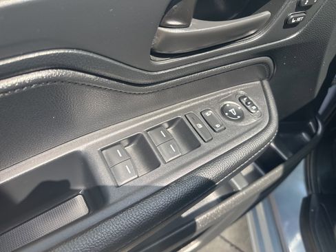 Used 2023 Honda Odyssey Sport image 18