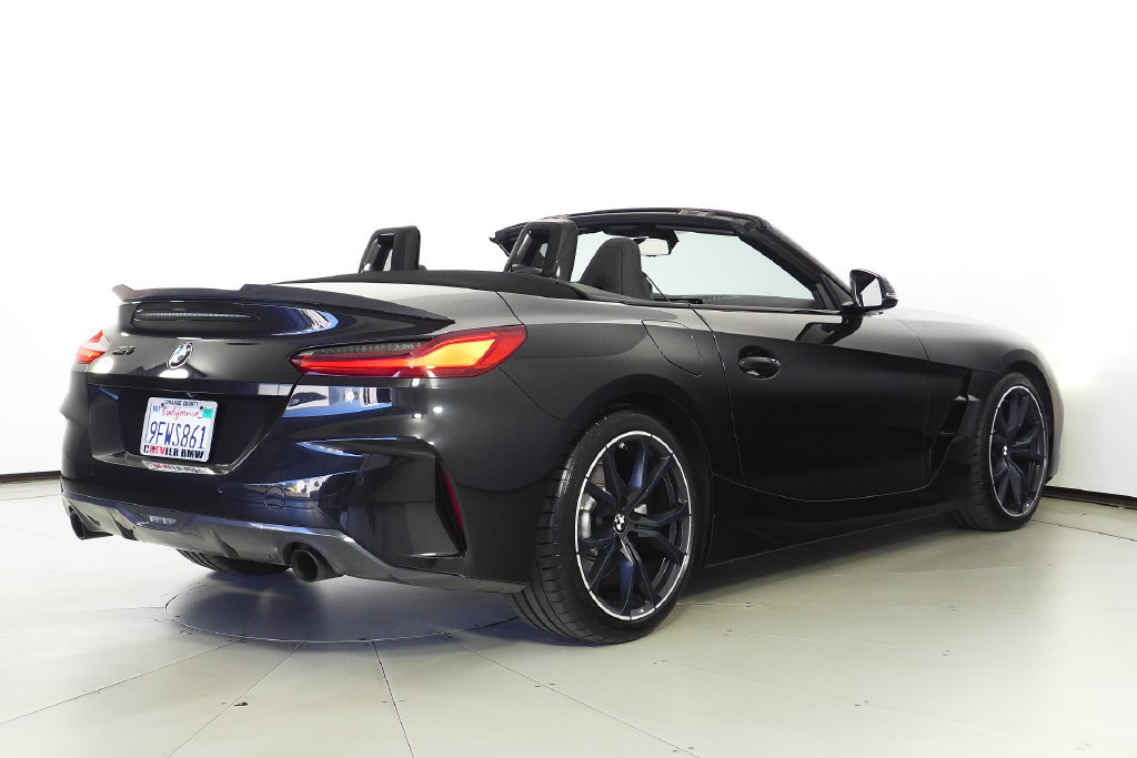 Used 2023 BMW Z4 sDrive30i w/ Driving Assistance Package RWD image 7