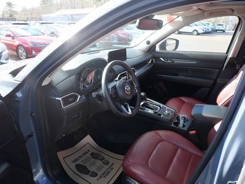 Used 2023 MAZDA CX-5 Carbon Edition image 9