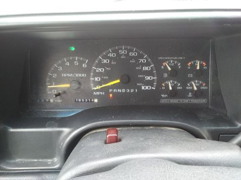 Used 1997 Chevrolet Silverado 1500 4x4 Extended Cab w/ Preferred Equipment Group 2 image 10