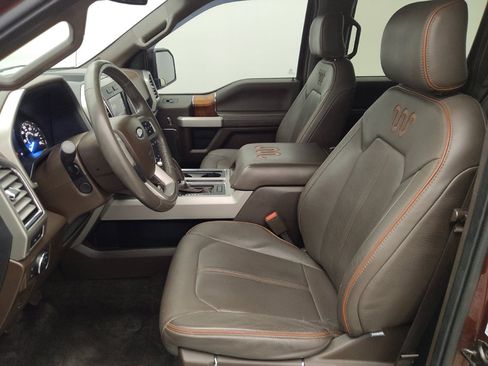 Used 2015 Ford F150 King Ranch w/ Equipment Group 601A Luxury AWD/4WD image 17