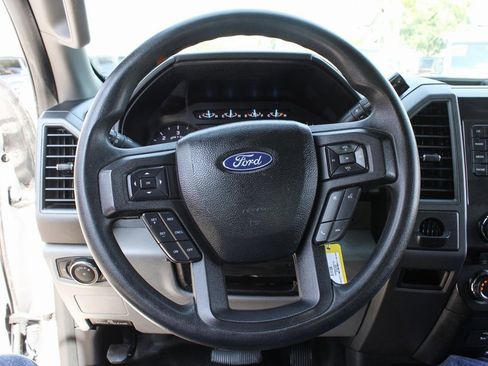 Used 2018 Ford F450 XL w/ Trailer Tow Package image 25