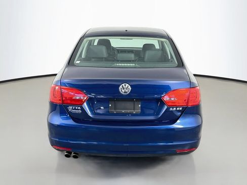 Used 2012 Volkswagen Jetta SE FWD image 6
