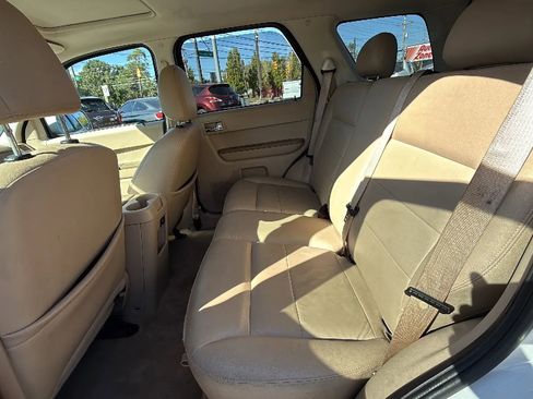 Used 2008 Ford Escape Limited AWD/4WD image 12