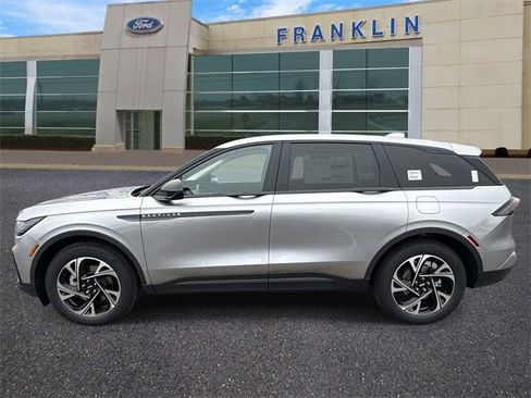 New 2026 Lincoln Nautilus Premier w/ Jet Appearance Package image 4