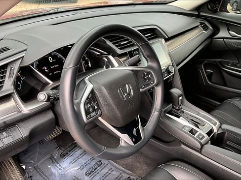 Used 2019 Honda Civic EX-L image 18