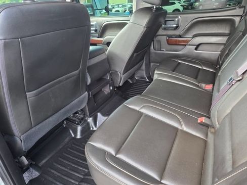 Used 2016 GMC Sierra 1500 SLE w/ SLE Value Package AWD/4WD image 37