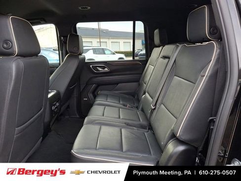 Certified 2024 Chevrolet Suburban Premier AWD/4WD image 14