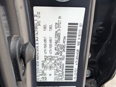 Used 2023 Toyota Tacoma TRD Sport image 12