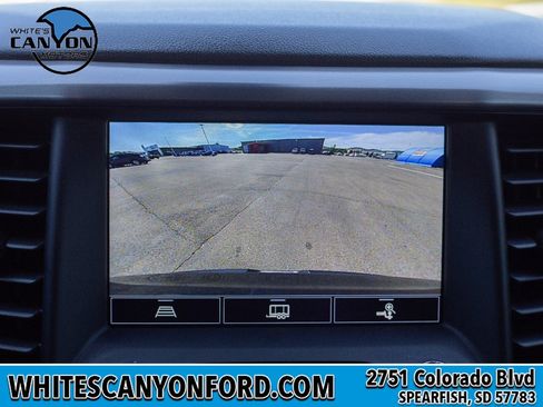 Used 2022 GMC Acadia AT4 w/ Preferred Package AWD/4WD image 15