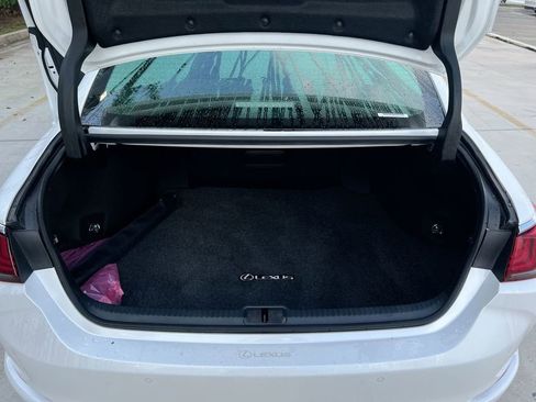 Certified 2025 Lexus ES 350 w/ Premium Package image 21
