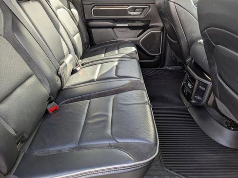 Used 2020 RAM 1500 Laramie AWD/4WD image 18