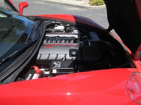 Used 2008 Chevrolet Corvette Convertible w/ Preferred Equipment Group RWD image 19