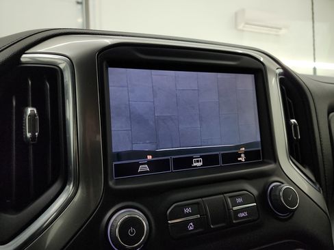 Used 2022 Chevrolet Silverado 2500 LTZ w/ Safety Package image 18