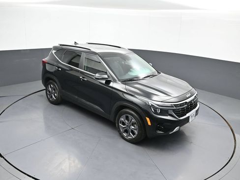 Certified 2024 Kia Seltos S AWD/4WD image 35