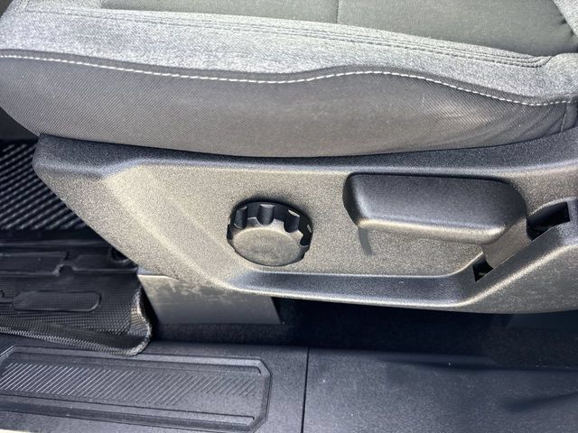 Used 2022 Ford Bronco 4-Door AWD/4WD image 12