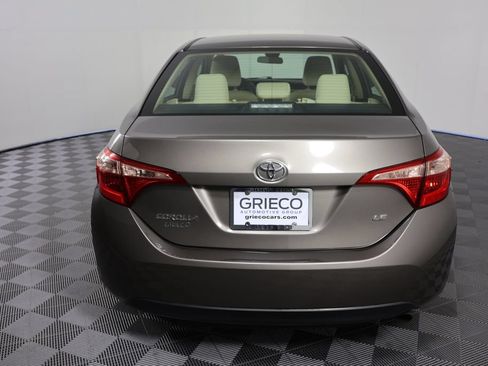 Used 2018 Toyota Corolla LE FWD image 7
