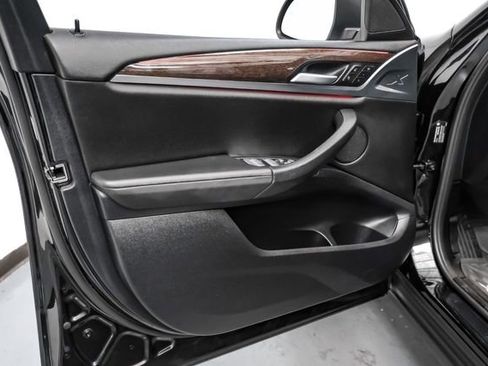 Used 2024 BMW X4 xDrive30i image 42