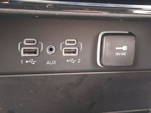Certified 2023 Jeep Grand Cherokee Laredo AWD/4WD image 25