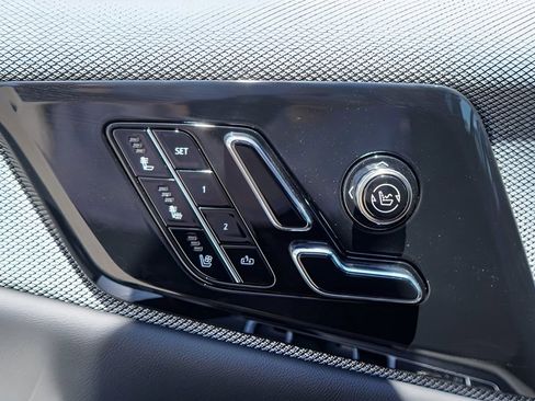 New 2026 Cadillac Optiq Luxury 2 w/ LPO, Floor Liner Package image 18