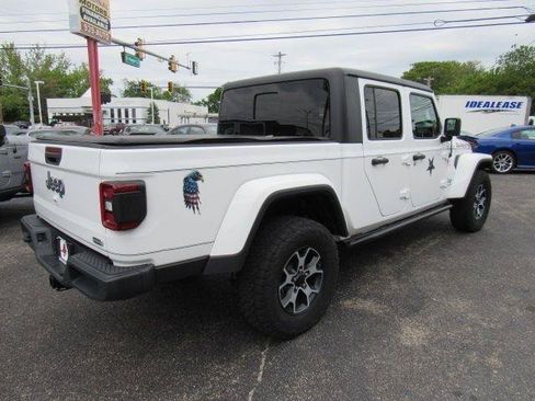 Used 2020 Jeep Gladiator Overland AWD/4WD image 7