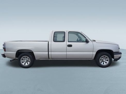 Used 2007 Chevrolet Silverado 1500 W/T image 9