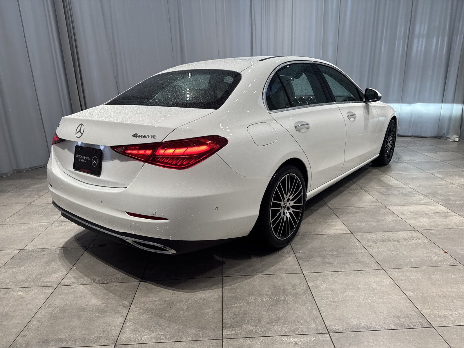 Used 2025 Mercedes-Benz C 300 4MATIC Sedan image 5