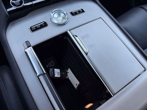 New 2026 Lincoln Navigator Reserve image 37