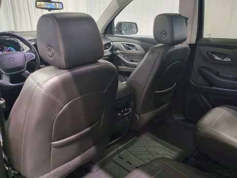 Used 2021 Chevrolet Traverse RS w/ LPO, Floor Liner Package image 22