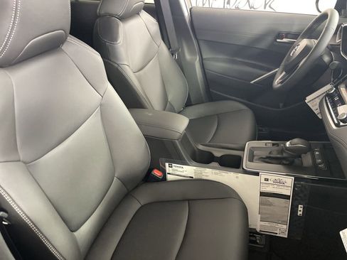 New 2026 Toyota Corolla Cross XLE image 24