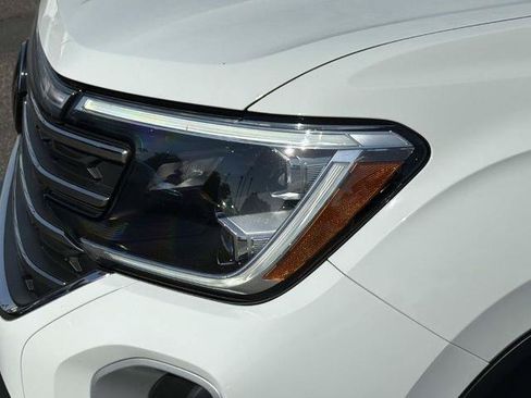 Used 2025 Volkswagen Atlas SE FWD image 10