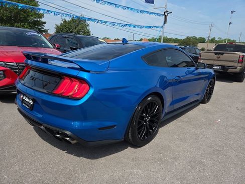 Used 2021 Ford Mustang GT Premium w/ GT Performance Package RWD image 4