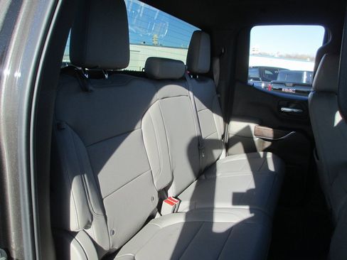 Used 2019 GMC Sierra 1500 SLT image 19