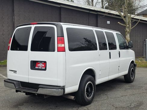 Used 2013 Chevrolet Express 2500 LT w/ LT Preferred Equipment Group image 7
