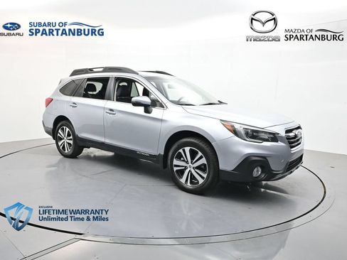 Used 2019 Subaru Outback 3.6R Limited w/ Popular Package #2 AWD/4WD image 1
