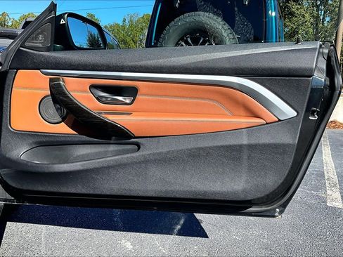 Used 2014 BMW 435i Convertible image 22