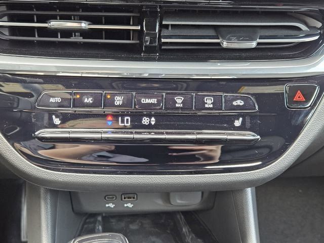 New 2026 Buick Envista Preferred FWD image 14