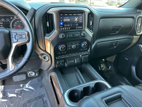 Used 2020 Chevrolet Silverado 1500 High Country w/ Technology Package AWD/4WD image 28
