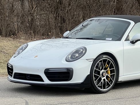 Certified 2019 Porsche 911 Turbo S image 14